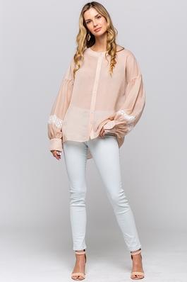LANTERN SLEEVE OVERFIT  BLOUSE WITH LACE