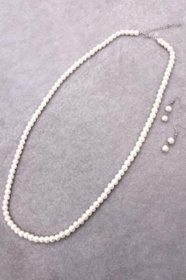 PEARL LONG  NECKLACE 