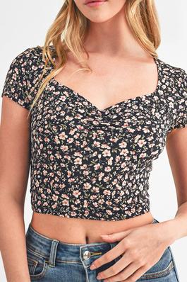 FLORAL SWEETHEART NECK SHORT SLEEVE CROPPED TOP