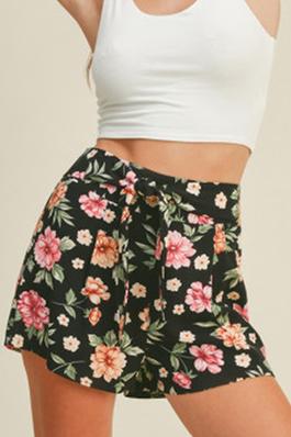 FLORAL PRINT SELF TIE FRONT SMOCKED BACK PULL ON SHORTS