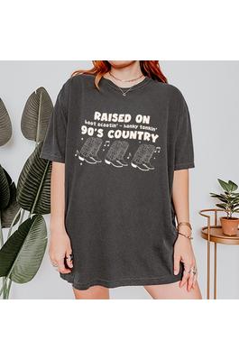 RAISED ON 90'S COUNTRY WESTERN GRAPHIC T SHIRT