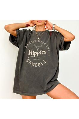 VINTAGE HANGIN WITH THE HIPPIES GRAPHIC T SHIRT
