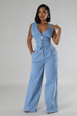 Sophisticated Non-Stretch Pant Set with V-Neck