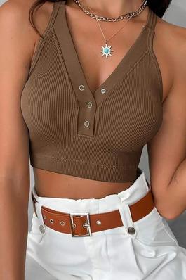 SEAMLESS BUTTONED V NECK SLEEVELESS RIB KNIT CROP TOP