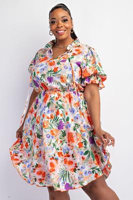 PLUS SIZE WOVEN PRINTED SHORT DRESS WITH SELF-TIE NECKLINE