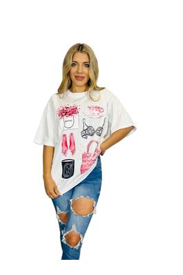 Vintage Graphic T-Shirt Top with Relaxed Fit