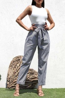 Chic Striped Sleeveless Jumpsuit with Waist Tie