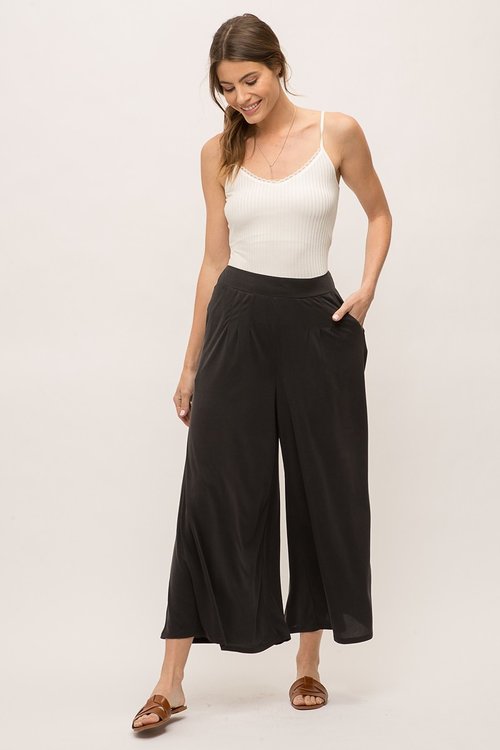 How To Wear Culottes (See Jane's Favorite Pants) - See (Anna) Jane.