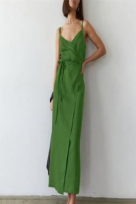 V-Neck Solid Color Slimming Sleeveless Belted Dress