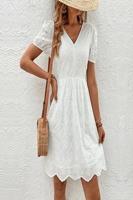 Fashionable V-Neck Bubble Sleeve White Dress