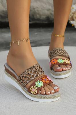Braided Details Wedge Slippers