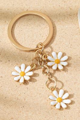  Cute Daisy Shape Ornament Key Ring