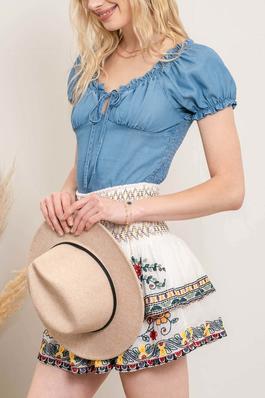 RUCHED FRONT TIE CHAMBRAY TOP