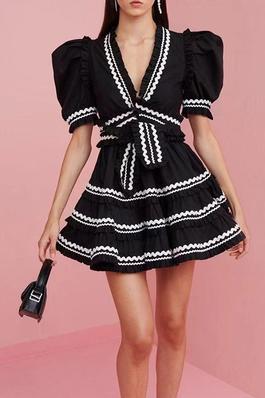 High Quality 3D Stripes Short Dress