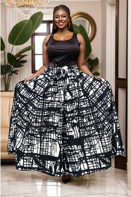 Women's Black & White Beautiful 8 Panel Maxi Skirt