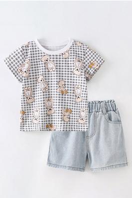 Two-Piece Set- Round Neck T-Shirt And Elastic Waist Jeans