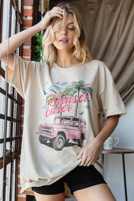 SUNSET CHASER Oversized Graphic Tee