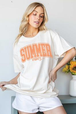 SUMMER VIBES Oversized Graphic Tee