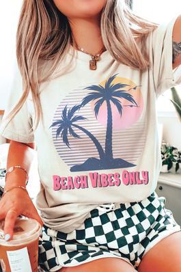 BEACH VIBES ONLY Graphic Tee