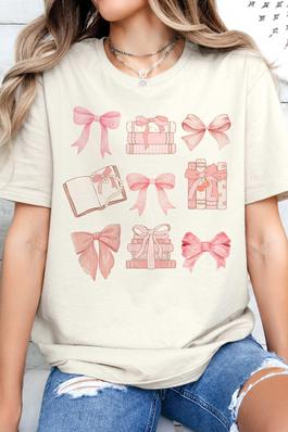 PLUS SIZE - COQUETTE BOOKS AND BOWS Graphic Tee