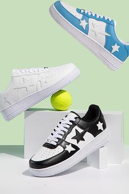 Lace up Sneakers