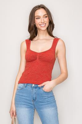 Seamless Textured Jacquared Ruched Front Tank Top