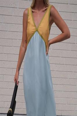 Fashionable V-Neck Sleeveless Color Block Swing Dress