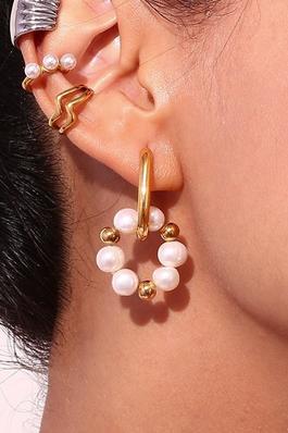Freshwater Pearl Flower U-shaped Earrings