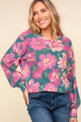 PLUS FLORAL BRUSHED HACCI SOFT SWEATER KNIT TOP
