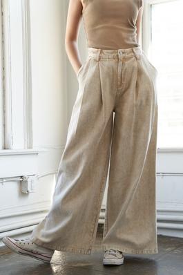 Washed Twill Wide Leg Pleats Detail Pant
