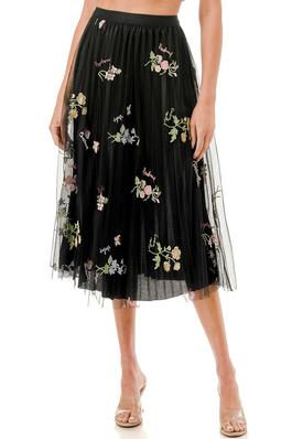 FLOWER PATCHED PLEATED MESH SKIRT