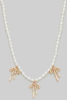 RIBBON CHARM PEARL NECKLACE