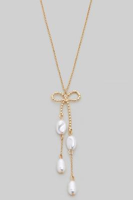 BOW PENDANT NECKLACE WITH DANGLING PEARLS
