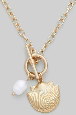 SHELL PENDANT TOGGLE NECKLACE