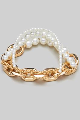 THREE PIECE PEARL AND CHAIN BRACELET SET