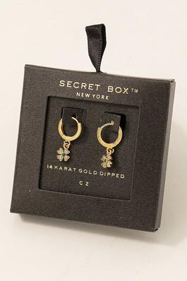 Secret Box Ma Ma Stud Earrings