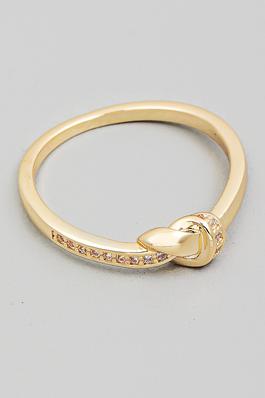 Metal Knot Design Fashion Ring