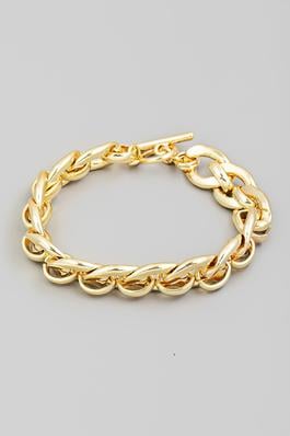 Curb Toggle Chain Link Bracelet