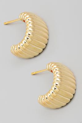 Metallic Ribbed Texture Hoop Earrings