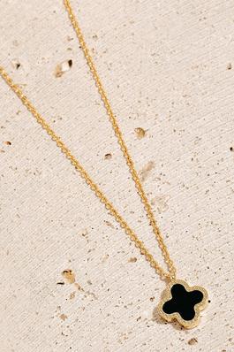 Gold Dipped Clover Disc Pendant Chain Necklace