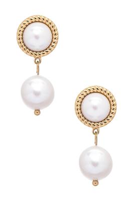 Culture Pearl Elegant Classy Earrings